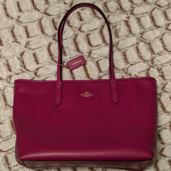 Coach Large Purse & Matching Wallet • Fuschia - Picture 2 of 8